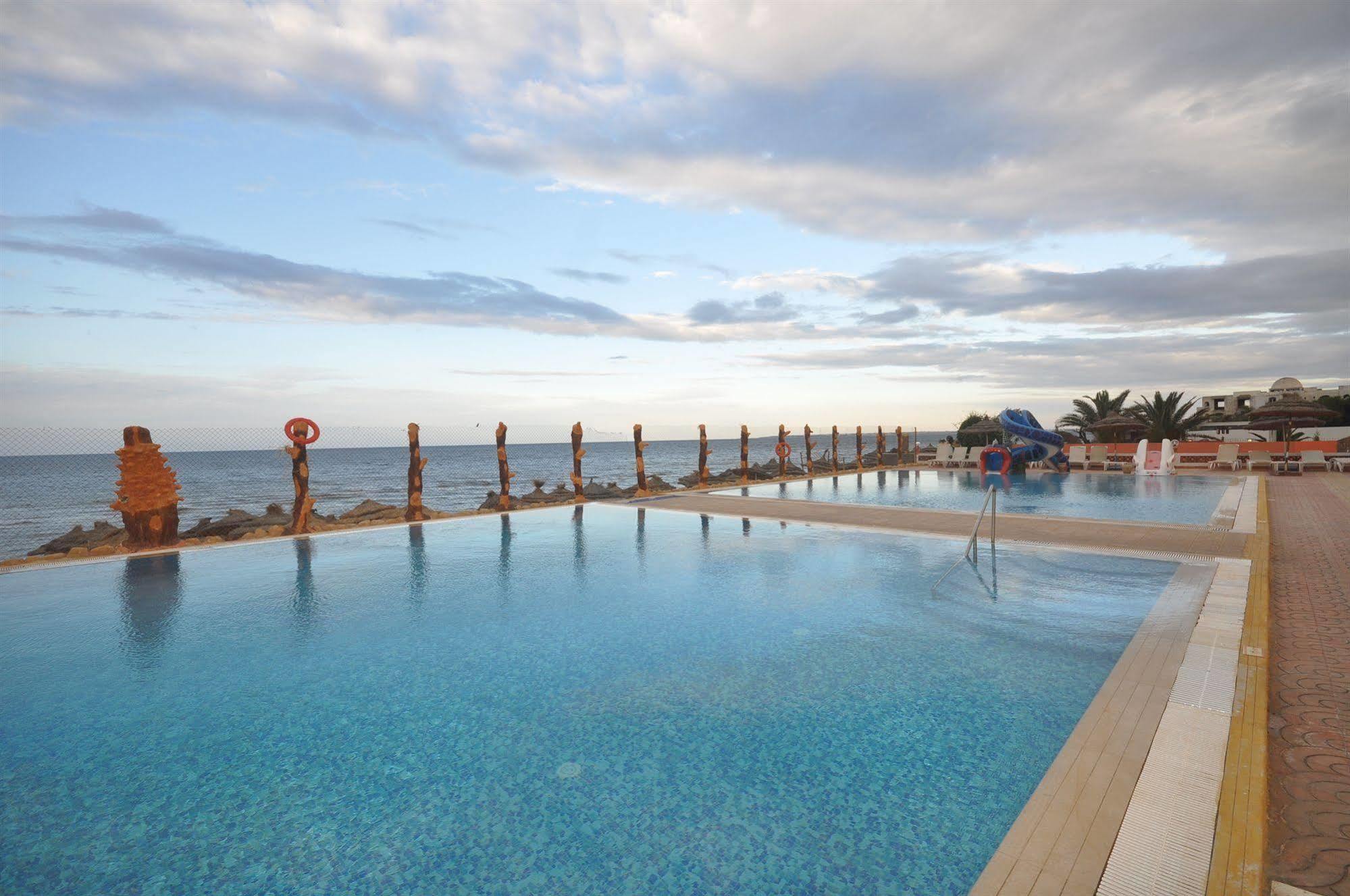 Palmyra Holiday Resort & Spa Монастир Экстерьер фото